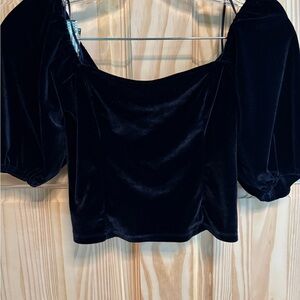 Abercrombie & Fitch Navy Blue Velvet Puff-Sleeve Crop Top